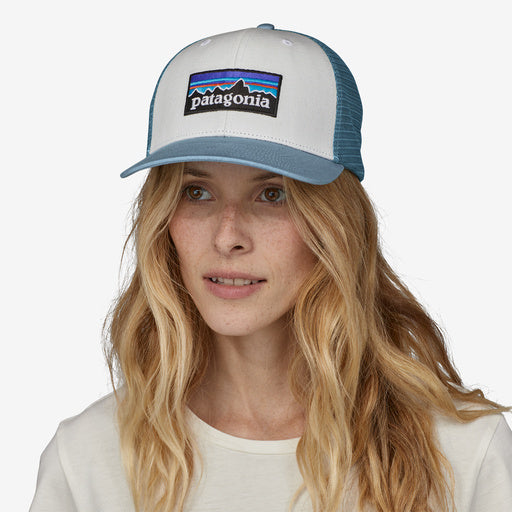 Kepurė su snapeliu P-6 Logo Trucker Hat