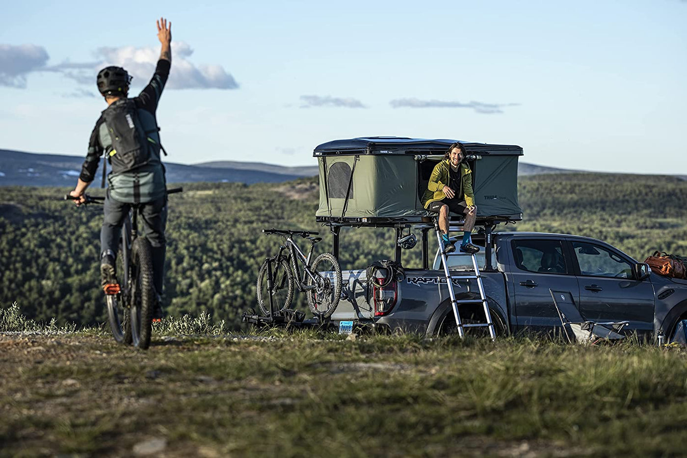 Automobilinė stogo palapinė Thule Basin