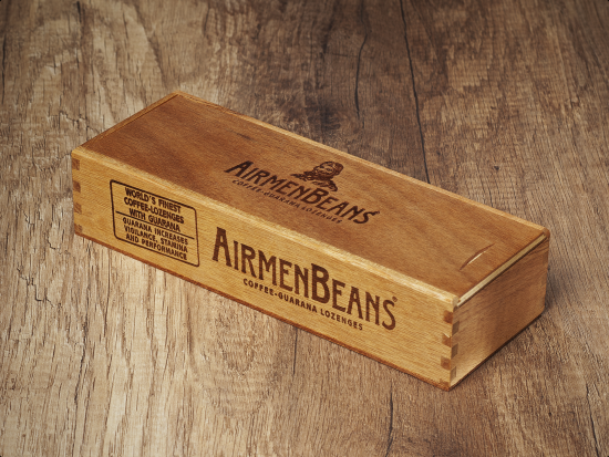 AirmenBeans Kavos pastilių rinkinys medinėje dėžutėje